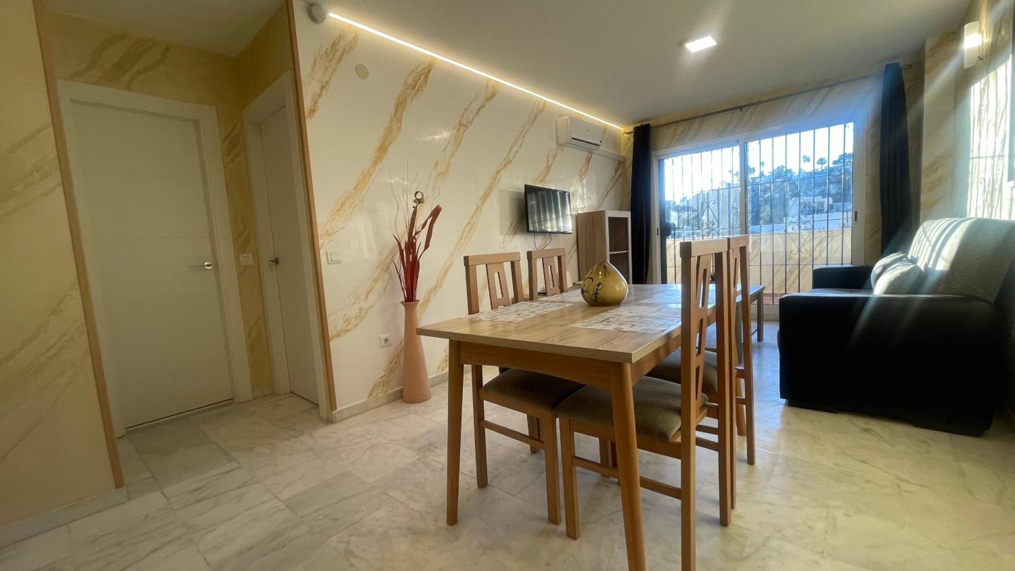 شقة Apartamento Con Vista A La Piscina بينالماذينا المظهر الخارجي الصورة